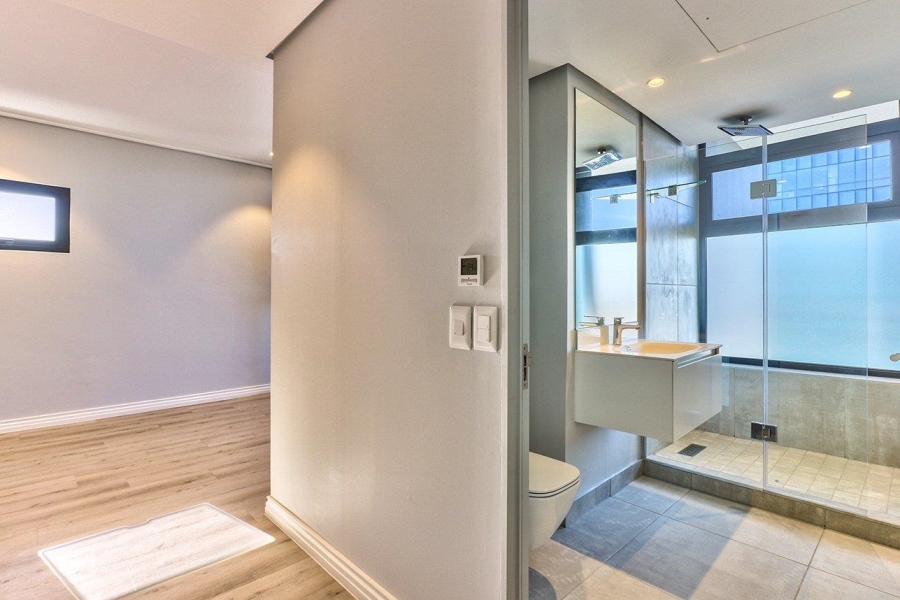 2 Bedroom Property for Sale in Cape Town City Centre Western Cape